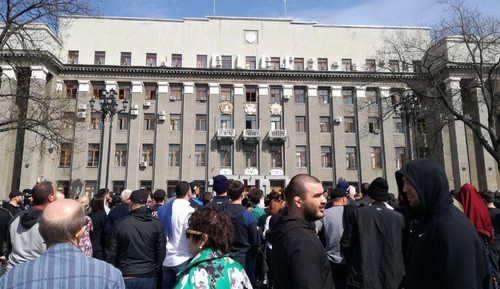 Участники акции протеста. Владикавказ, 20 апреля 2020 года. Фото Эммы Марзоевой для "Кавказского узла"