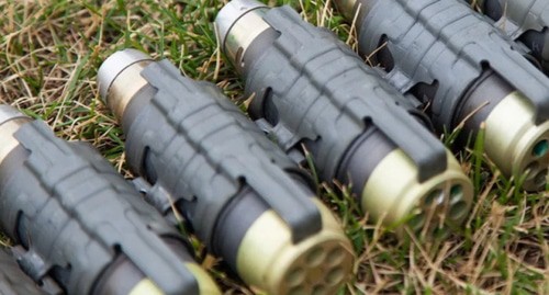 Боеприпасы к подствольному гранатомету. Фото: https://ru.wikipedia.org/wiki/Подствольный_гранатомёт