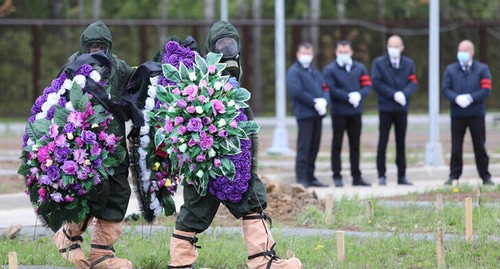 Похороны во время эпидемии COVID-19. Фото: Kirill Zykov/REUTERS