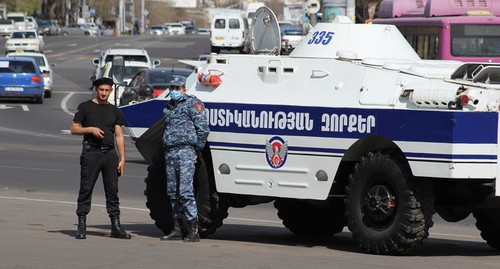Сотрудники полиции Армении. Фото Тиграна Петросяна для "Кавказского узла"