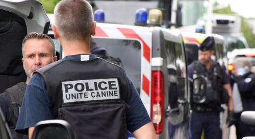 Полицейская операция в Дижоне. Фото: пресс-служба полиции Франции / Twitter