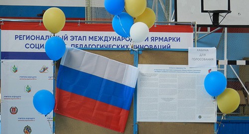 Кабина для голосования на избирательном участке. Фото Татьяны Филимоновой для "Кавказского узла"