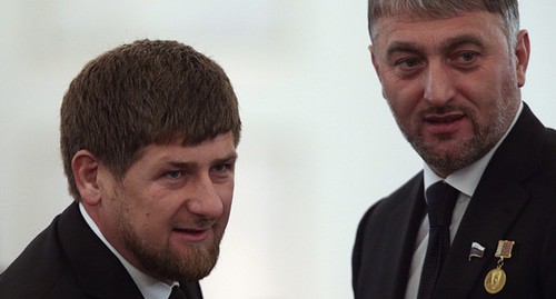 Рамзан Кадыров - слева и Адам Делимханов. Фото REUTERS/Sergei Karpukhin