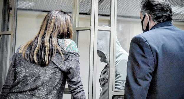 Давид Сарабашян с адвокатами на оглашении приговора, май 2020 года. Фото Константина Волгина для "Кавказского узла"