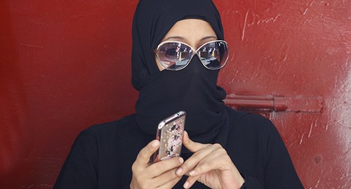 Мусульманская девушка. Фото: REUTERS/Hamad I Mohammed