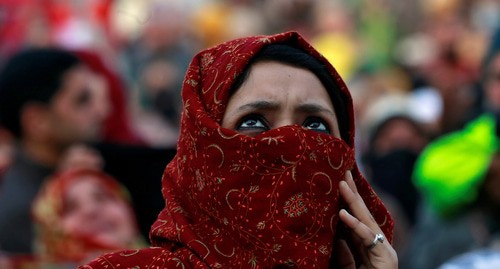 Мусульманска яженщина. Фото REUTERS/Danish Ismail