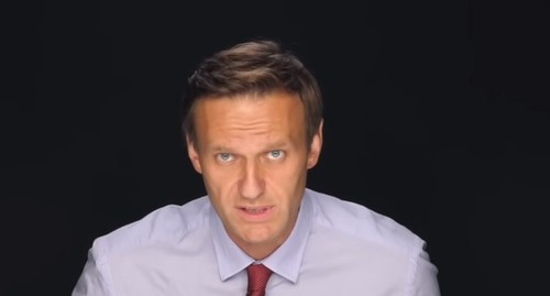 Алексей навальный. Кадр видео канала Алексей Навальный
 https://www.youtube.com/watch?v=3eBY-49Xs2g