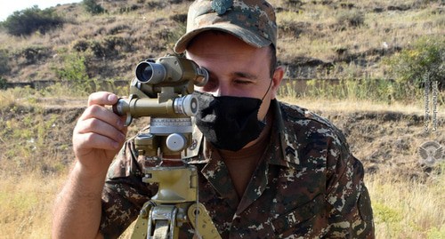 Наводчик. Фото пресс-службы МО Армении http://mil.am/hy/news/8252