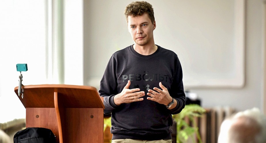 Павел Андреев на встрече во время экспедиции 7х7 по городам. Фото: Кирилл Шейн. Павел Андреев на встрече во время экспедиции 7х7 по городам. Фото: Кирилл Шейн.