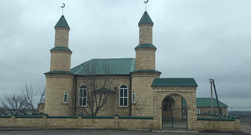 Мечеть в Чур-ауле. Фото: https://dumsk.com/arxiv/foto/32269-mechet-aul-chur.html