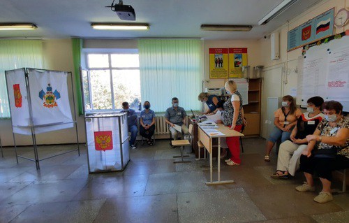 Голосование на выборах в городскую думу Краснодара. Фото Анны Грицевич для "Кавказского узла".