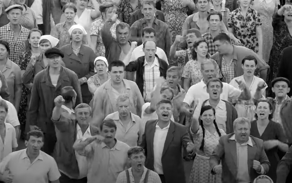 Кадр из фильма Кончаловского "Дорогие товарищи", https://youtu.be/uS2LpVmPYRo