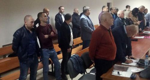 Обвиняемые по делу Цкаева и их адвокаты, октябрь 2019 год. Фото: Эмма Марзоева для "Кавказского узла".