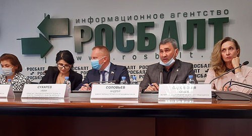 Участники пресс-конференции. Москва, 1 октября 2020 года. Фото Рустама Джалилова для "Кавказского узла".