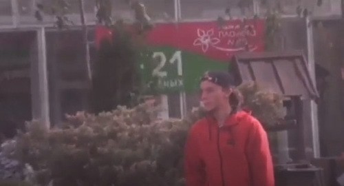 Молодой мужчина, задержанный 7 октября в Ставрополе по подозрению в подготовке теракта.Стоп-кадр видео https://www.youtube.com/watch?v=8JF6bG8FuyQ&feature=emb_logo