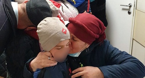 Дети, вывезенные из Сирийской Арабской Республики. Фото пресс-службы уполномоченного при президенте РФ по правам ребенка Дети, вывезенные из Сирийской Арабской Республики. Фото пресс-службы уполномоченного при президенте РФ по правам ребенка