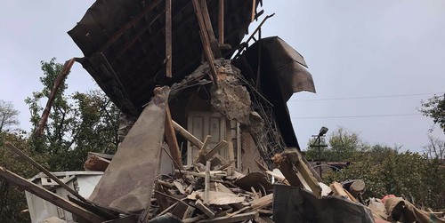 Уничтоженный взрывом дом. 6 ноября 2020 года. Фото Алвард Григорня для "Кавказского узла".