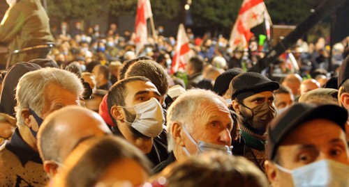 Участники акции протеста в Тбилиси 09.11.2020. Фото Инны Кукуджановой для "Кавказского узла".