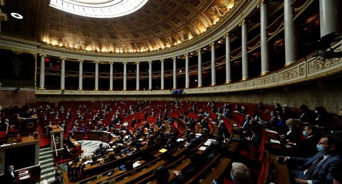 Национальное собрание Франции. Фото: REUTERS/Gonzalo Fuentes