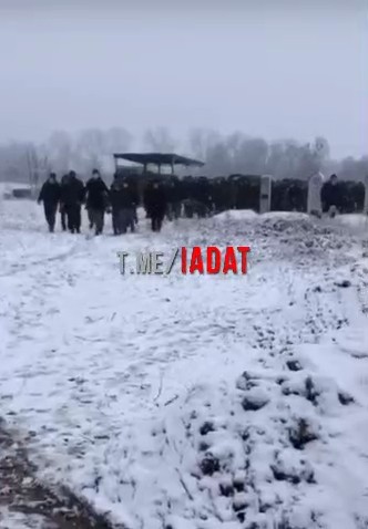 Стопкадр из видео с похорон Анзорова, опубликованного в Telegram-канале 1ADAT  https://t.me/IADAT/4187