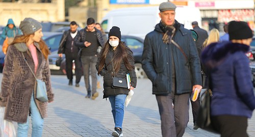 Жители Баку на улицах города. Март 2020 г. Фото Азиза Каримова для "Кавказского узла"
