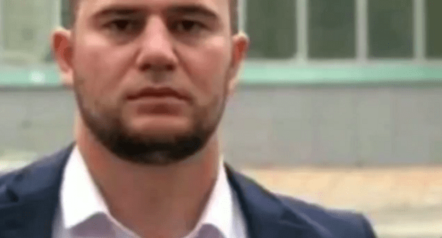 Убитый Вали Абдурагимов. Кадр видео, опубликованного в сообществе "Голос Дагестана" "ВКонтакте"
https://vk.com/video-74219800_456248429