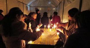 Степанакертцы помолились о жертвах войны в канун Рождества