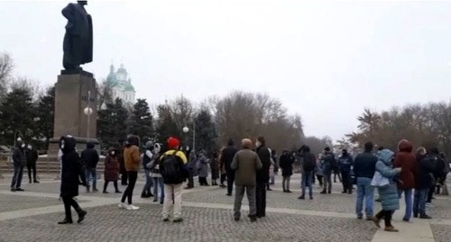 Место проведения акции сторонников Навального в Астрахани, 31 января 2021 года. Скриншот из видео телеканала "Астрахань-24".