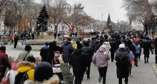 Шествие в поддержку Навального. Астрахань, 23 января 2021 года. Фото Алены Садовской для "Кавказского узла"