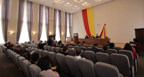 Заседание парламента Южной Осетии. Фото: официальный сайт парламента Южной Осетии http://www.parliamentrso.org/