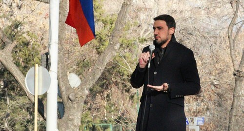 Эксперт по конституционному праву Арам Вардеванян на митинге оппозиции 3 марта 2021 года. Фото Тиграна Петросяна для «Кавказского узла».