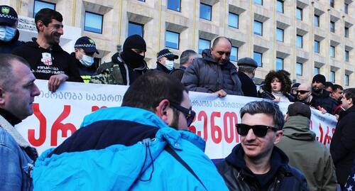 Участники акции в Тбилиси. Фото Инны Кукуджановой для "Кавказского узла" Участники акции в Тбилиси. Фото Инны Кукуджановой для "Кавказского узла"