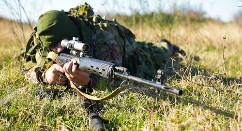 Снайпер во время учений в Абхазии.  Фото: пресс-служба Южного военного округа



