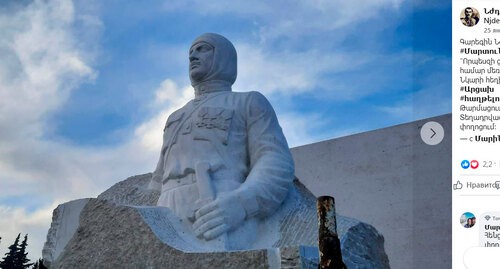 Памятник Гарегину Нжде в Мартакерте. Скриншот публикации https://www.facebook.com/gareginnjdehrahvira/photos/a.525541600879492/3436284456471844