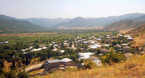 Село в Квемо Картли. Фото: G.N, https://commons.wikimedia.org/w/index.php?curid=57920982