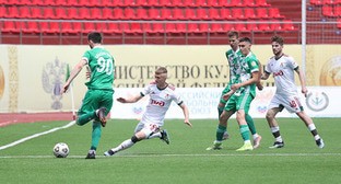 Момент игры футбольных команд "Ахмат" - «Локомотив». 27 мая 2021 г. Фото: пресс-служба футбольного клуба "Локомотив"