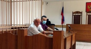 Аслан Иритов и его адвокат Султан Тельхигов 25.06.2021. Фото Людмилы Маратовой для "Кавказского узла".