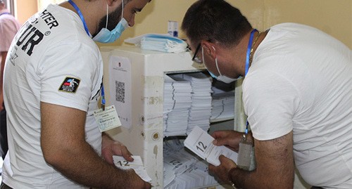 Бюллетени в сейфе на одном из избирательных участков в Ереване во время внеочередных парламентских выборов. 20 июня 2021 г. Фото Армине Мартиросян для "Кавказского узла"