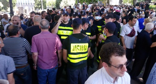 Акция противников "Марша достоинства" в центре Тбилиси 5 июля 2021 года. Фото Беслана Кмузова для "Кавказского узла"