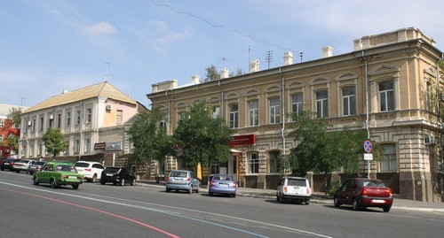 Центр Астрахани. Фото кикивис https://commons.wikimedia.org/wiki/Category:Astrakhan_Oblast