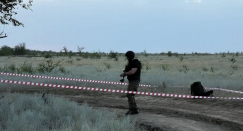 Сотрудник спецслужб на месте происшествия. Фото: volgograd.sledcom.ru