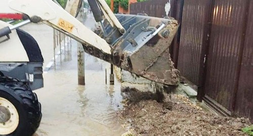 Устранение последствий наводнения в Краснодарском крае. Фото: пресс-служба администрации Краснодарского края