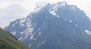 Абхазия. Горы. Фото: Grag https://ru.wikipedia.org Абхазия. Горы. Фото: Grag https://ru.wikipedia.org