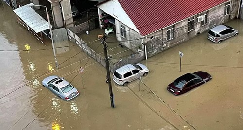 Наводнение после сильного ливневого дождя в Батуми. Кадр видео Ajara TV
