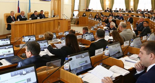 Заседание Астраханской областной думы. Фото пресс-службы думы https://www.astroblduma.ru/ 