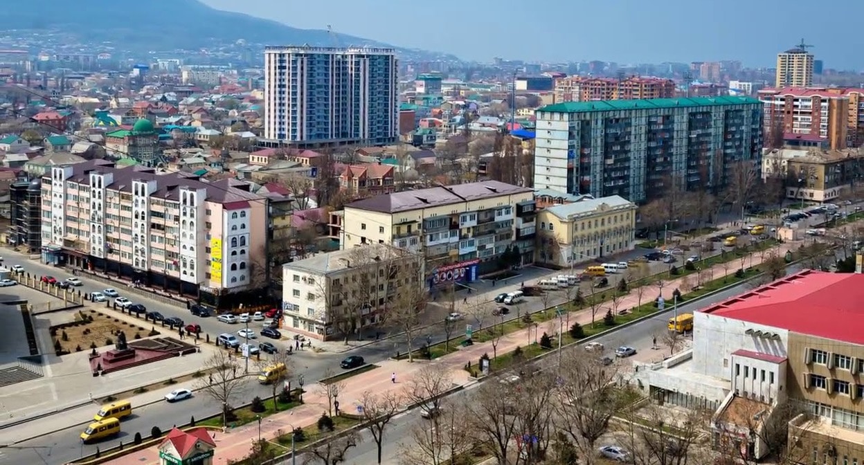 Махачкала. Кадр видео Мой Дагестан https://www.youtube.com/watch?app=desktop&v=b3Mp6gFzM_E