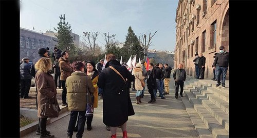 Акция протеста сторонников "Сасна "Црер". Ереван, 7 декабря 2021 г. Скриншот со страницы Facebook https://www.facebook.com/sasnatzrer/posts/291061119728080