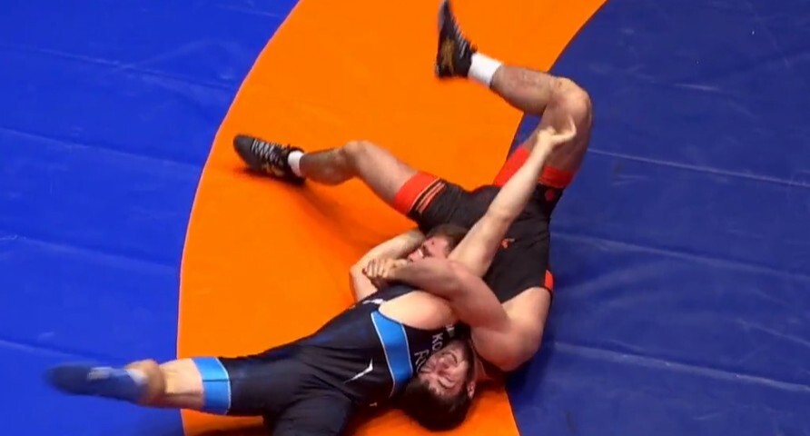 Поединок на чемпионате России по греко-римской борьбе в Суздале. Фото: пресс-служба Федерации спортивной борьбы России. https://wrestrus.ru/news/195