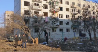 Разрушенный российскими ракетами Смерч дом в Харькове. Фото: стоп-кадр видео - https://t.me/Pravda_Gerashchenko/194