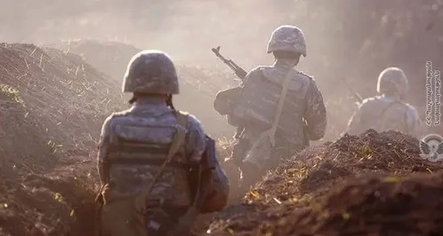 Солдаты в зоне карабахского конфликта. Фото пресс-службы МО Армении. http://mil.am/hy/news/8092